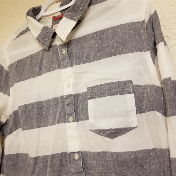 Merona Button-Up Shirt - Picture 3 of 6